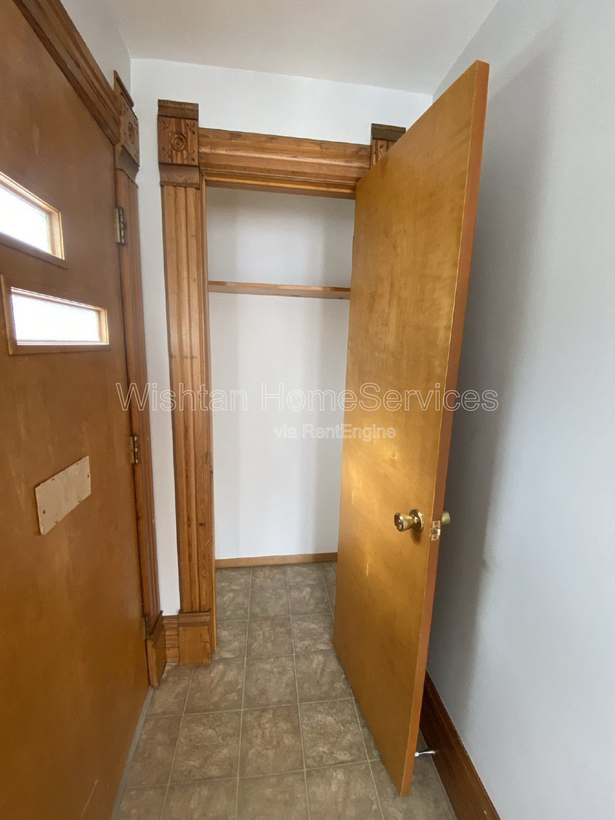 Charming 3-Bedroom Home with 2 Full Baths in Macomb, IL - Don't Miss Out! property image