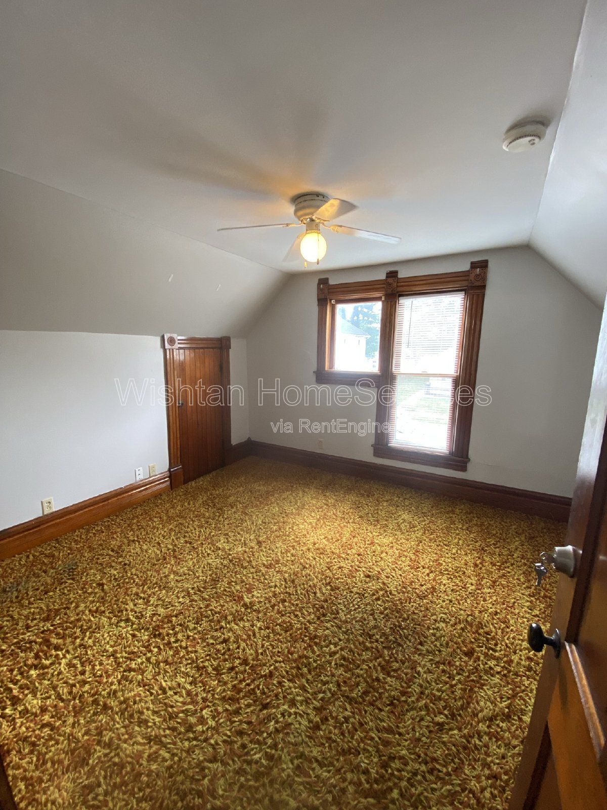 Charming 3-Bedroom Home with 2 Full Baths in Macomb, IL - Don't Miss Out! property image