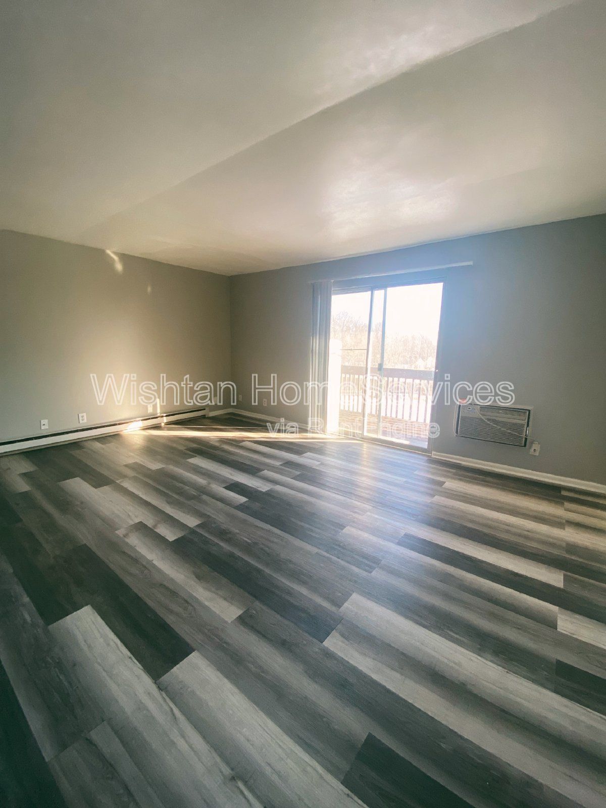 Lease now! property image