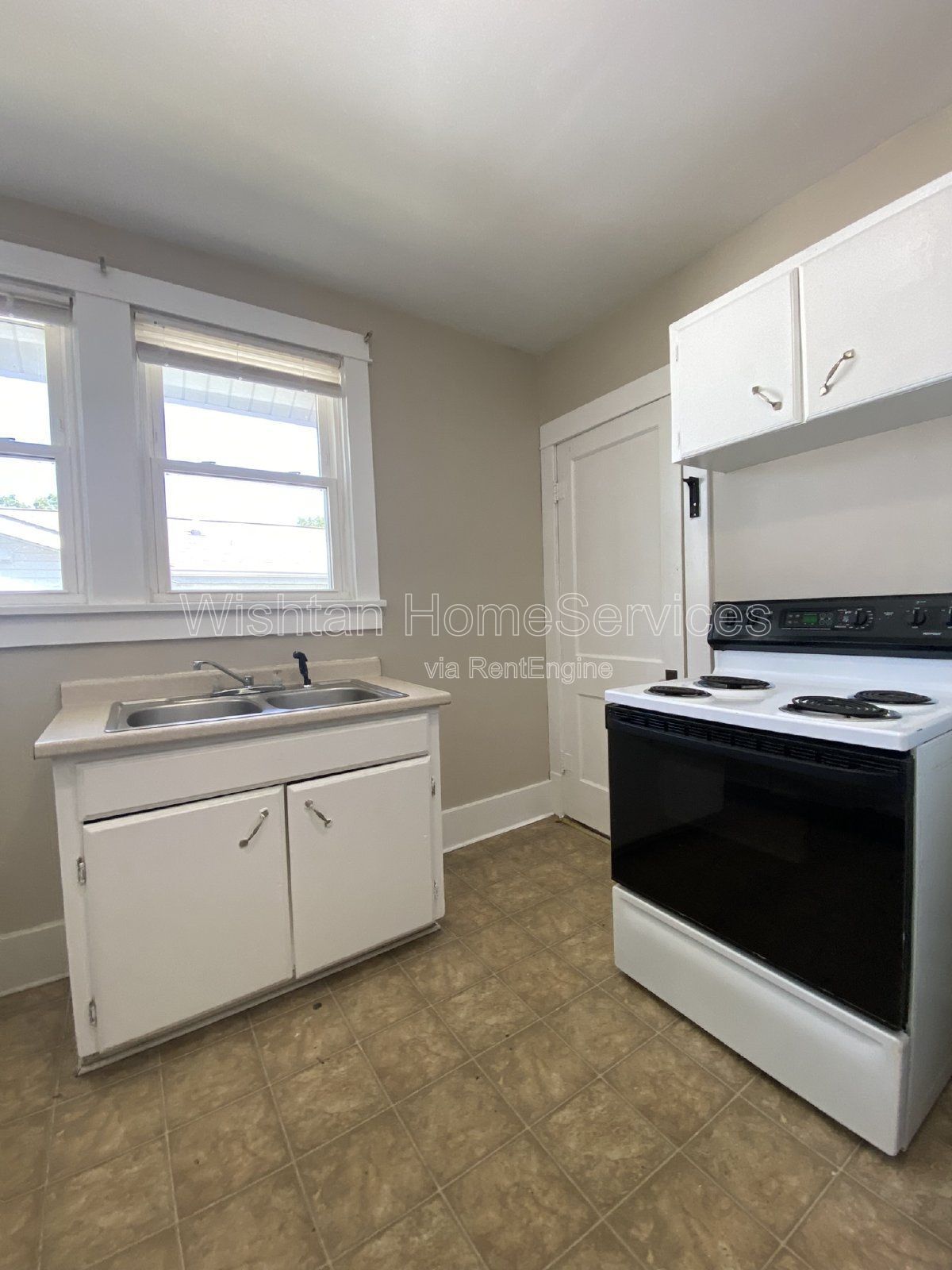 Charming 3-Bedroom Home in Macomb, IL property image