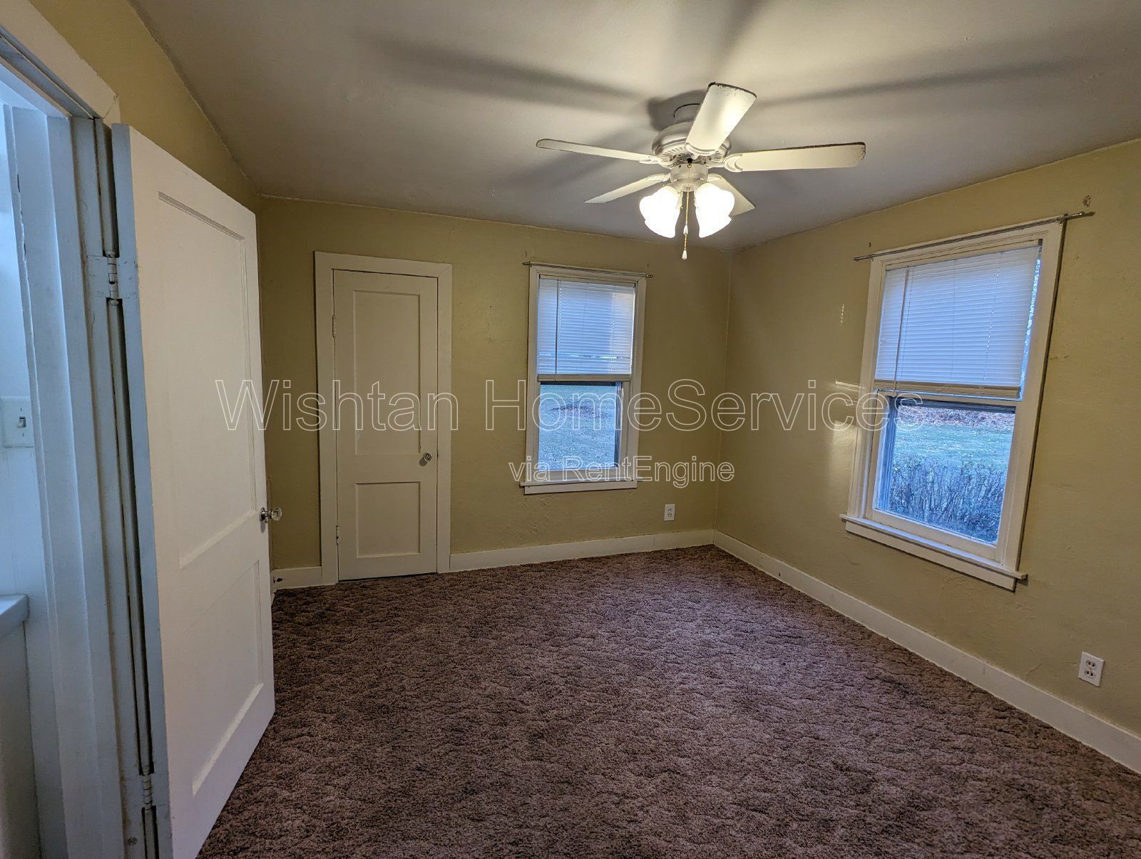 Cozy 1-Bedroom Duplex with Shared Laundry property image
