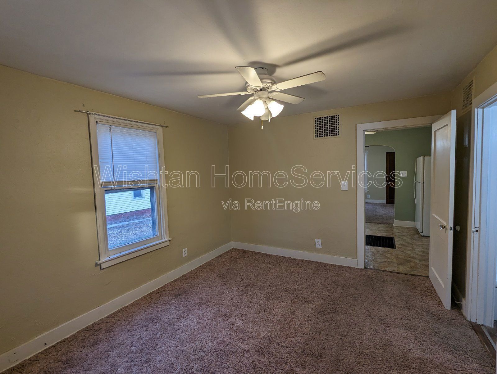 Cozy 1-Bedroom Duplex with Shared Laundry property image