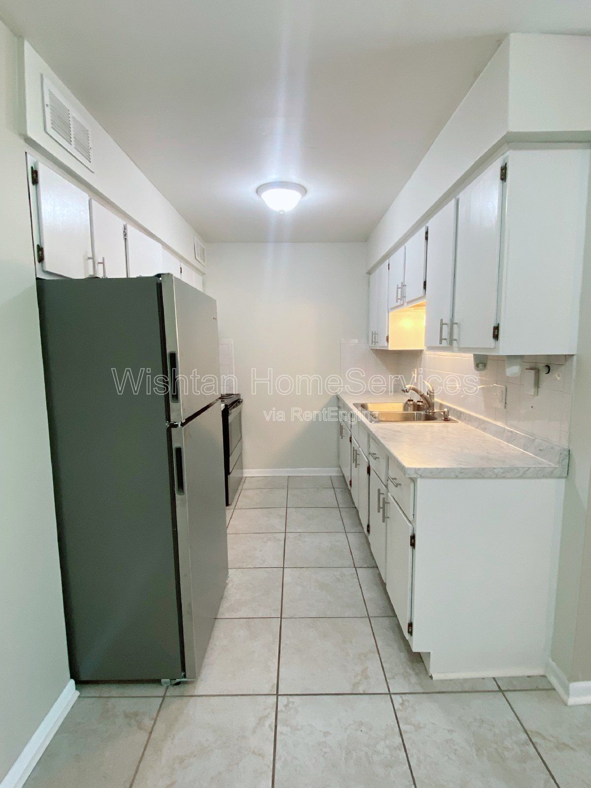 Charming 2 Bed, 1 Bath Apartment in Macomb, IL - Don't Miss Out! property image