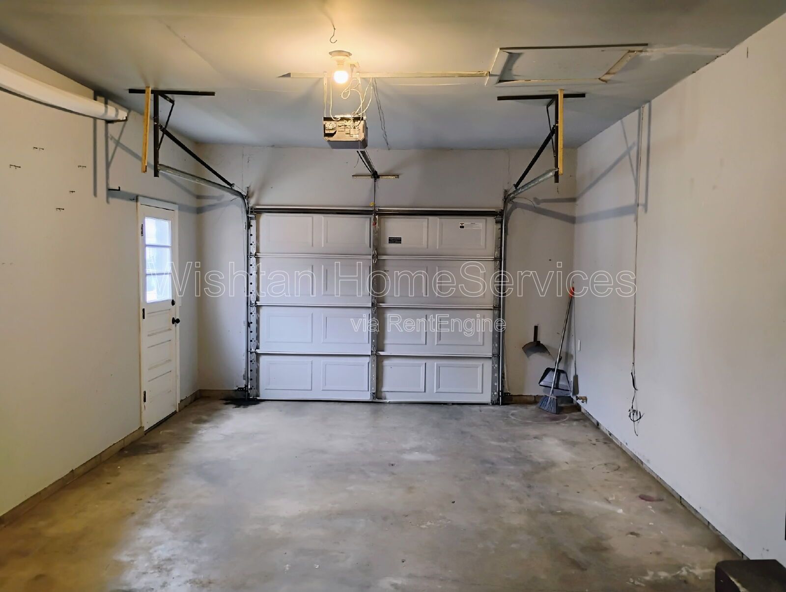 Charming 3-Bedroom Haven in Canton property image