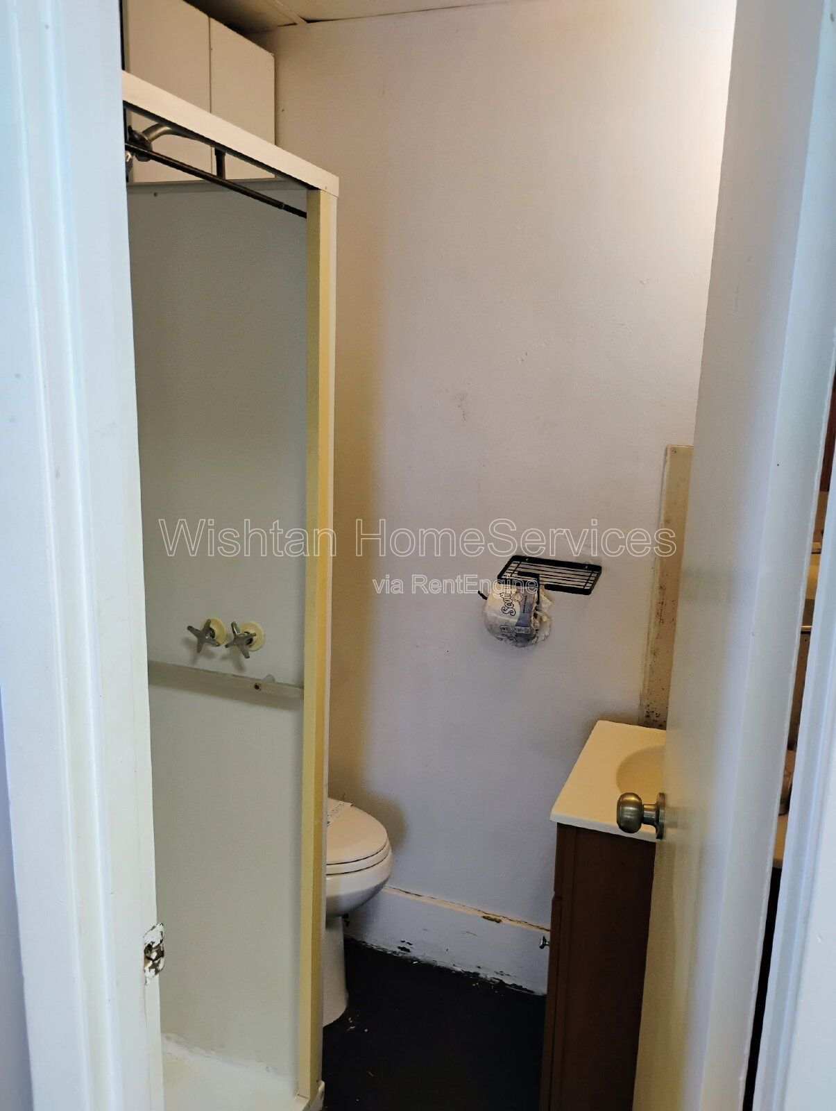 Charming Studio Retreat in the Heart of Macomb – Ideal Location at 615 N Avery St! property image