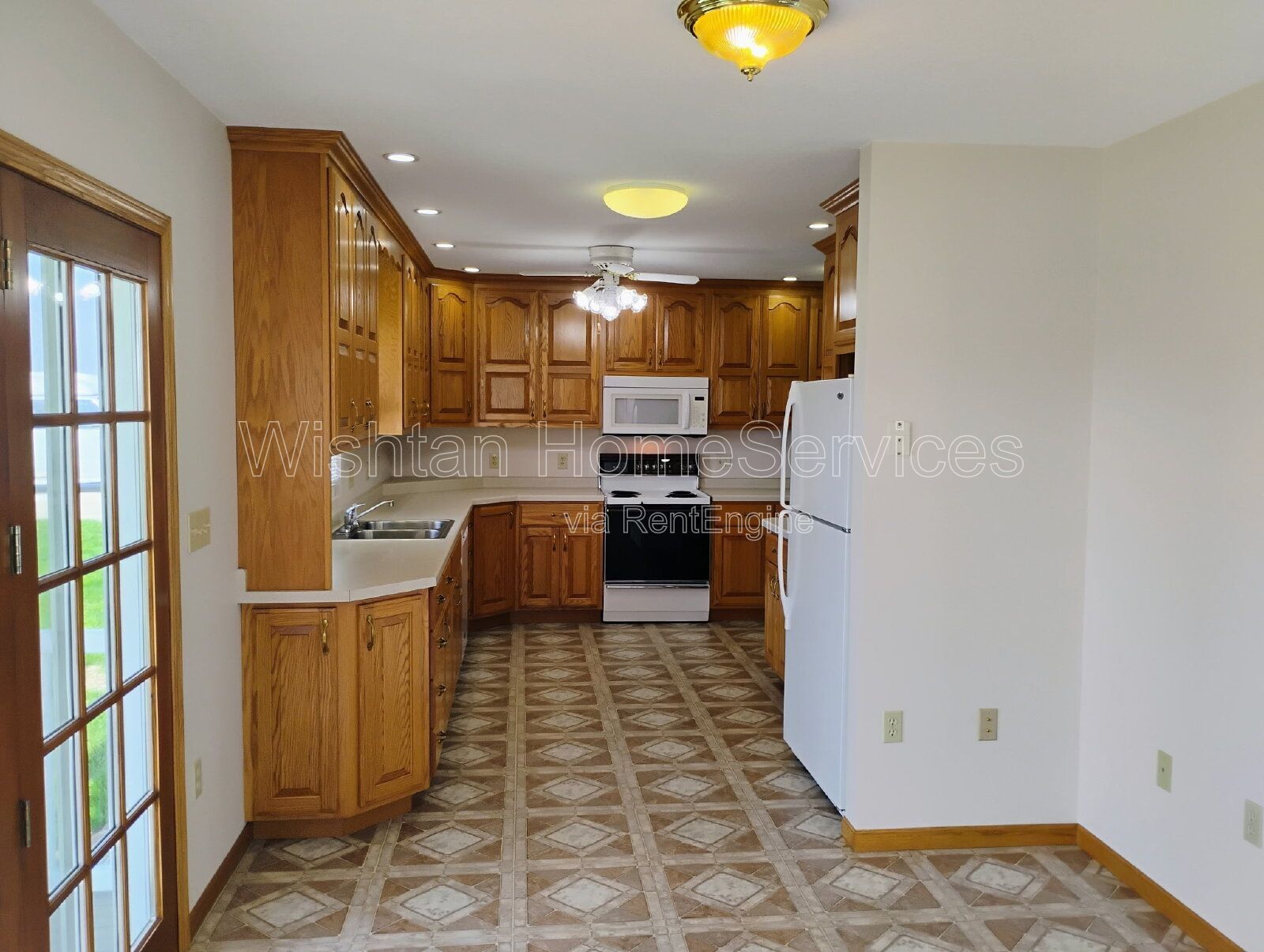 Charming 3-Bed, 2-Bath Retreat in Camp Point property image