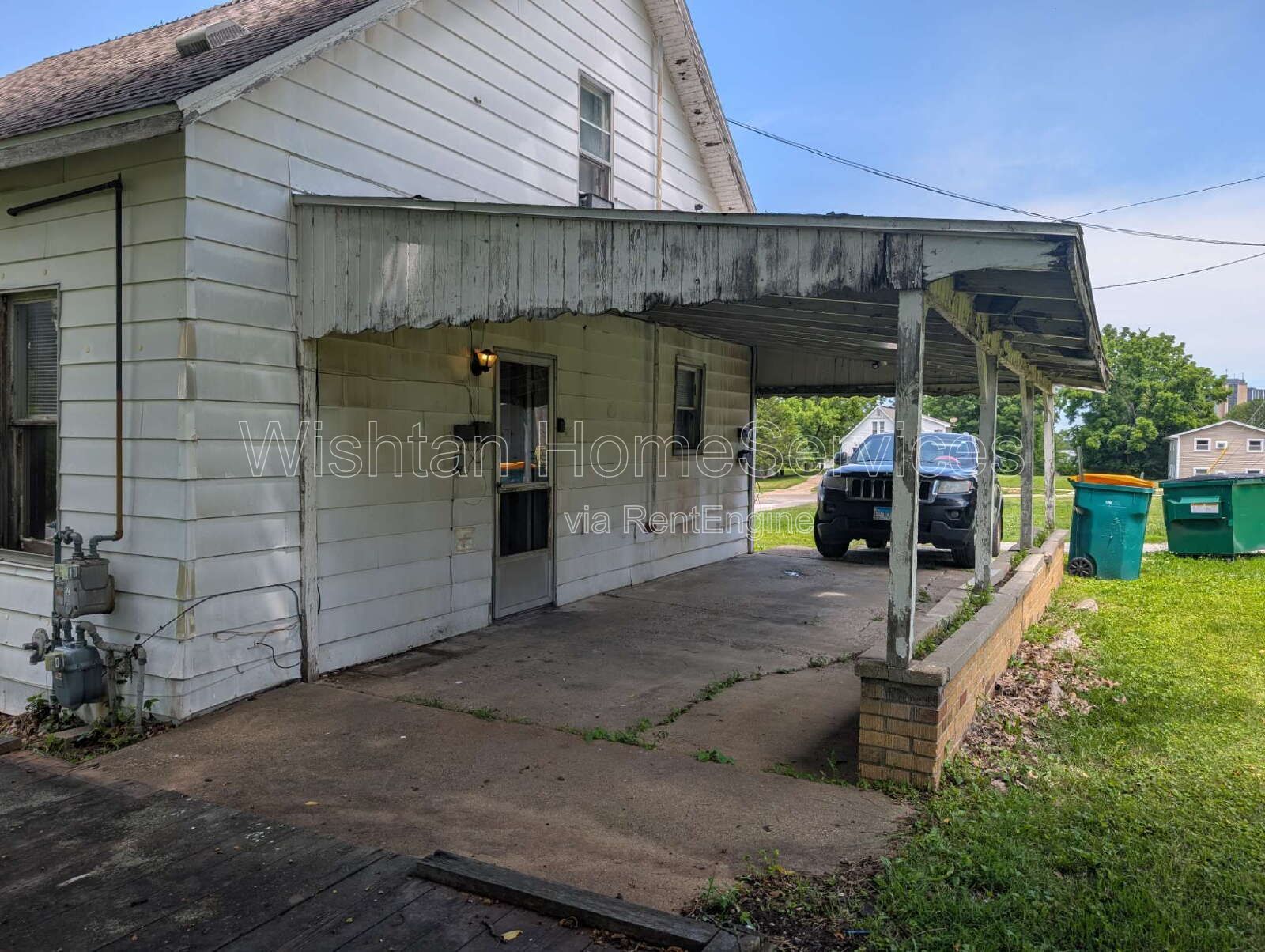 Charming Studio Retreat in the Heart of Macomb – Ideal Location at 615 N Avery St! property image