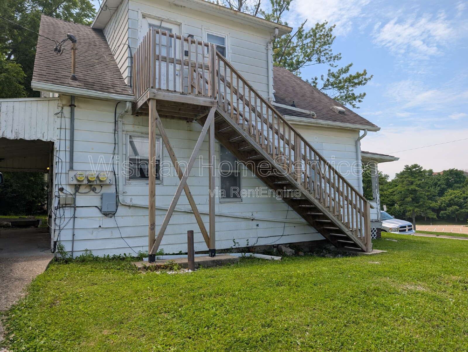 Charming Studio Retreat in the Heart of Macomb – Ideal Location at 615 N Avery St! property image