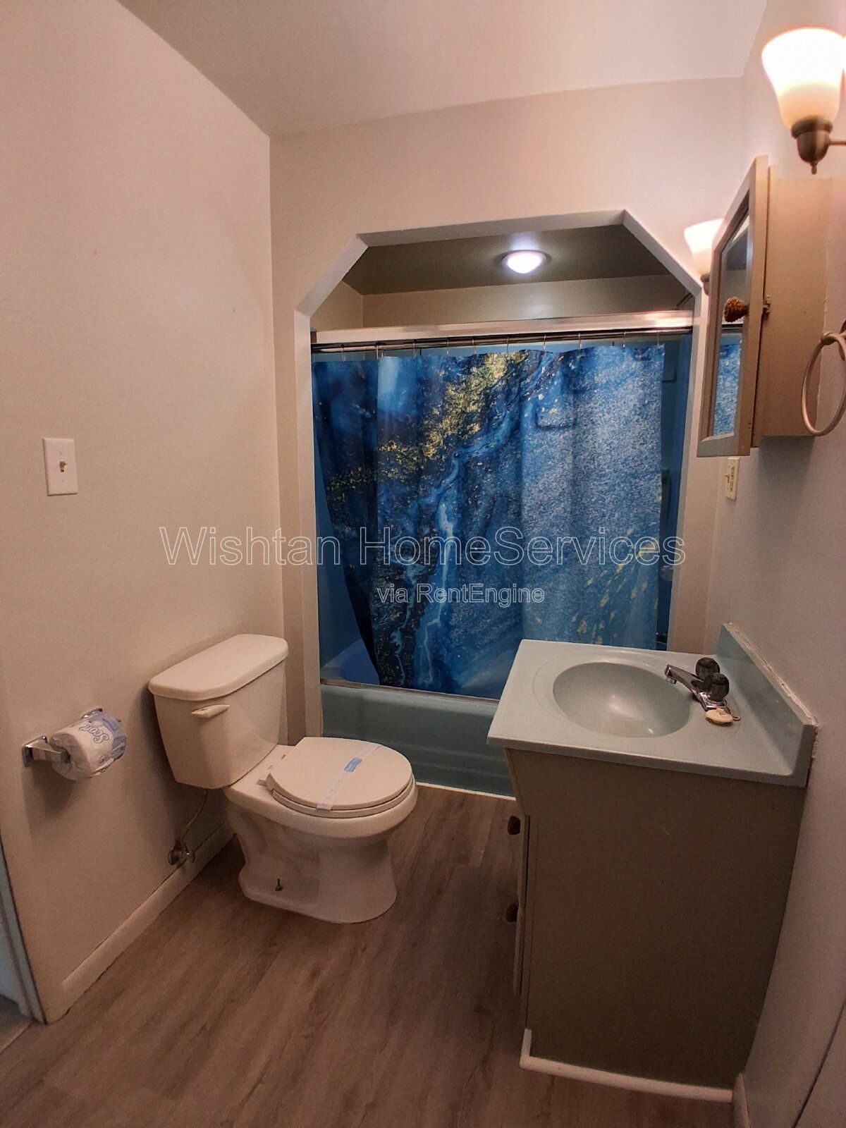 Spacious 2 Bed, 1 Bath Apartment in Quincy! property image