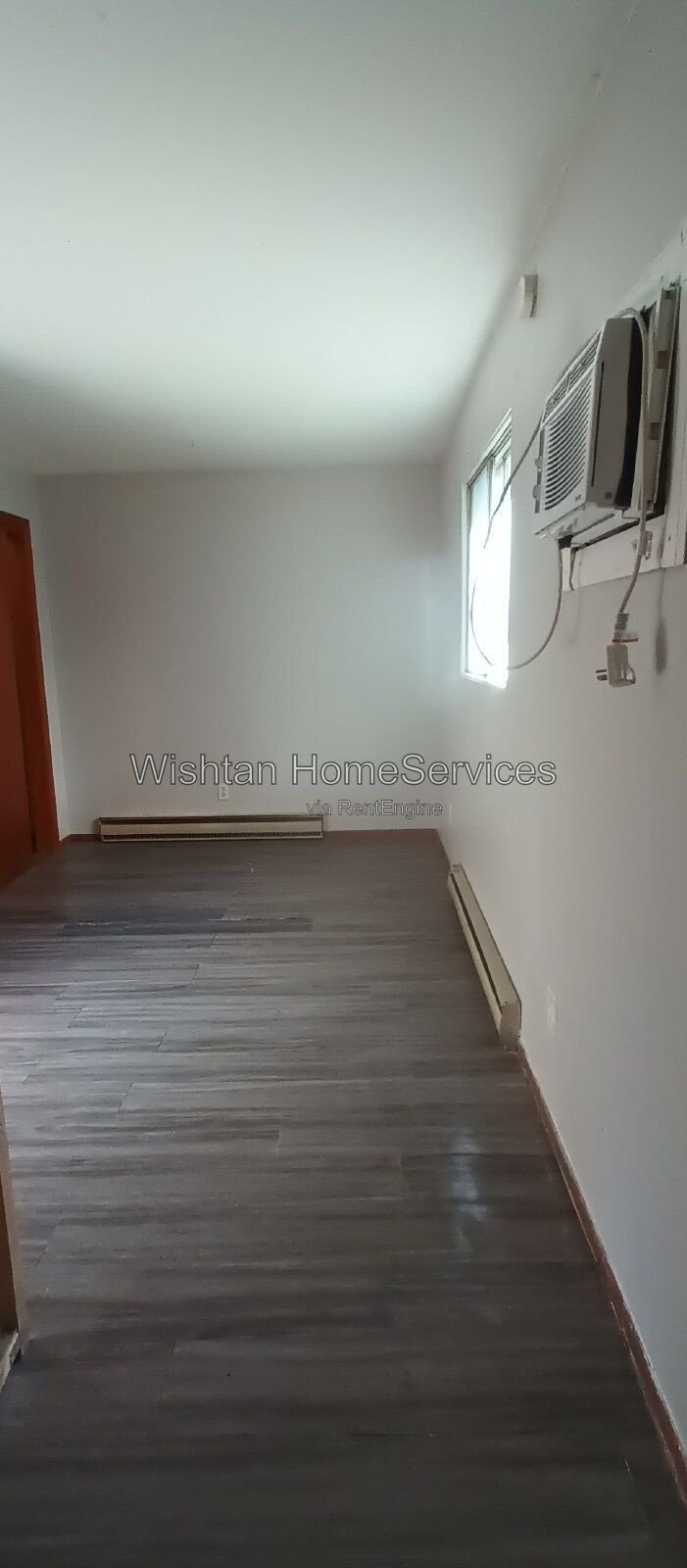 Spacious 1-Bedroom, 1-Bath Apartment in Aledo, IL property image