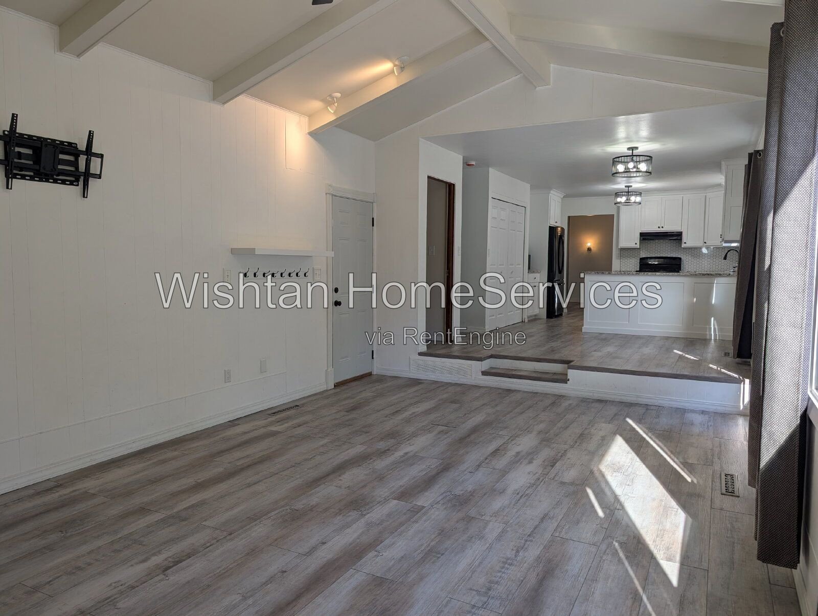 Spacious 4-Bedroom, 2.5-Bath Home in Quincy, IL property image