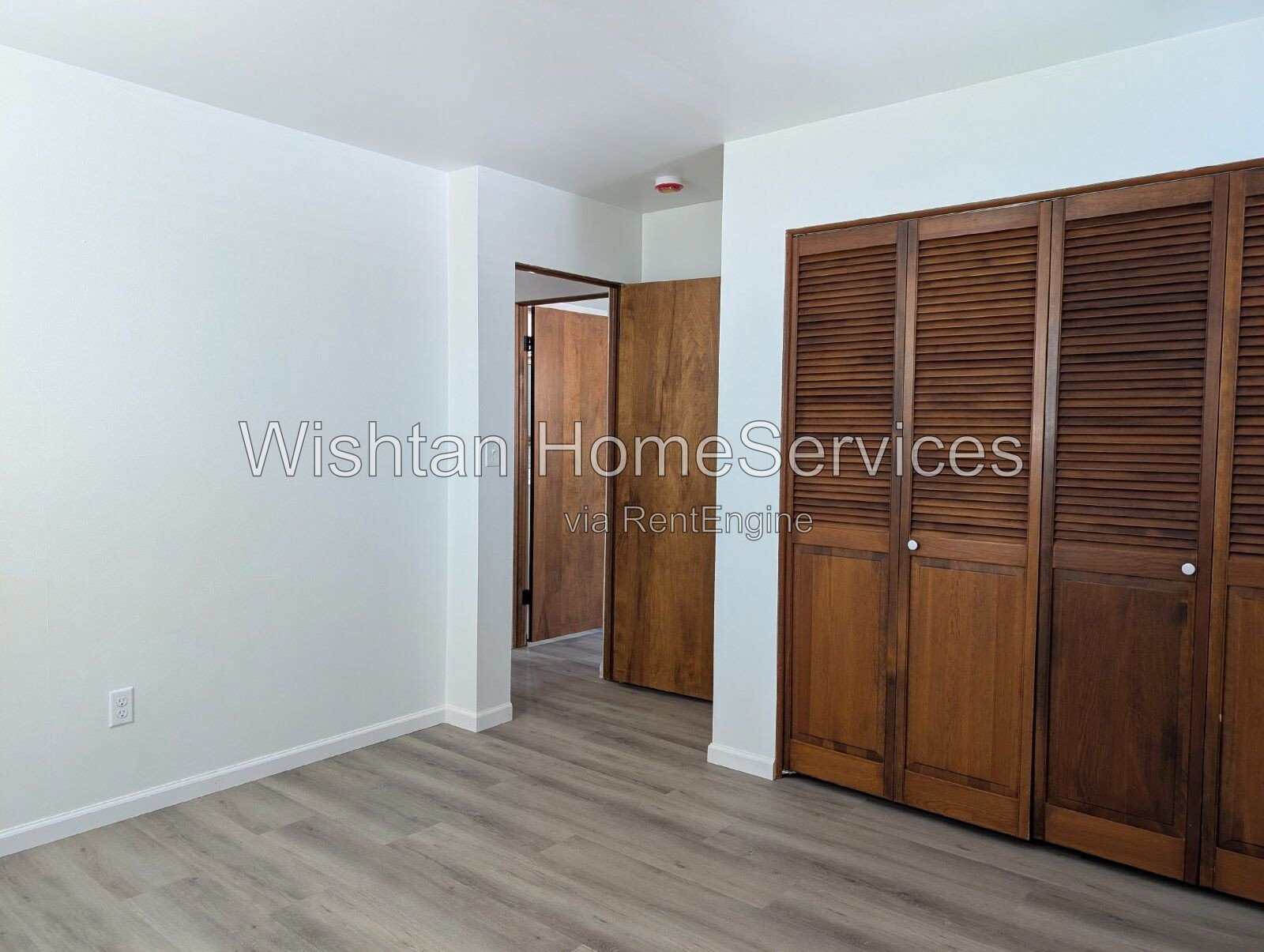 Spacious 4-Bedroom, 2.5-Bath Home in Quincy, IL property image