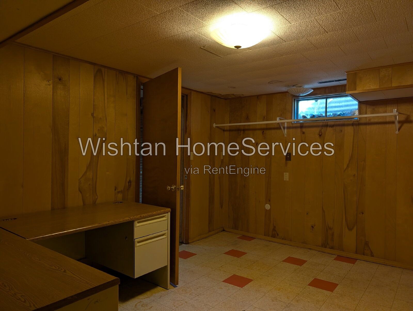 Spacious 4-Bedroom, 2.5-Bath Home in Quincy, IL property image