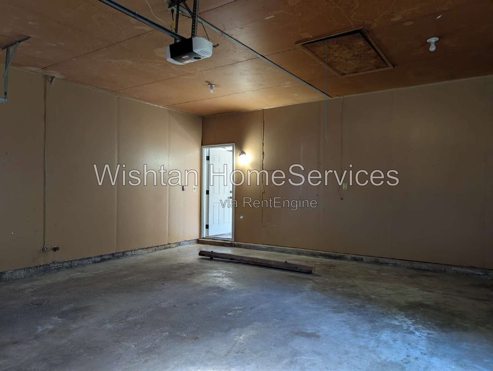 Spacious 4-Bedroom, 2.5-Bath Home in Quincy, IL property image