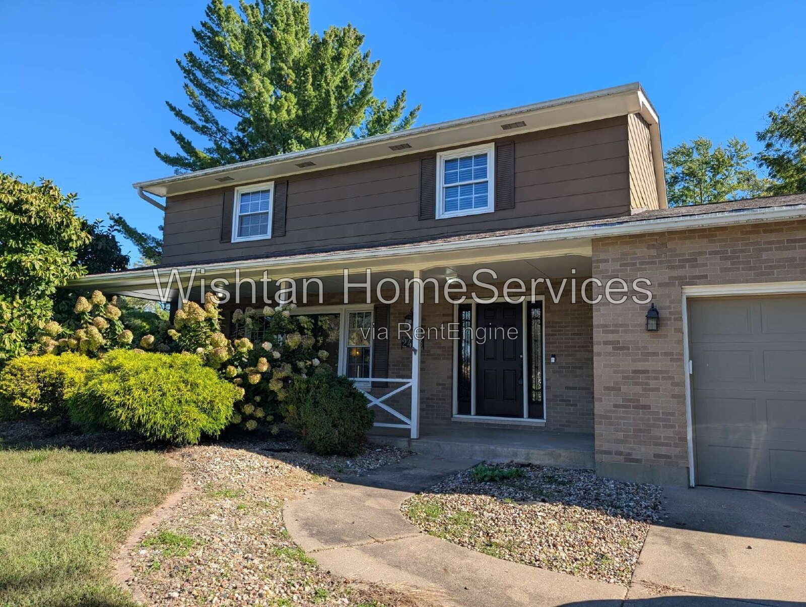 Spacious 4-Bedroom, 2.5-Bath Home in Quincy, IL property image