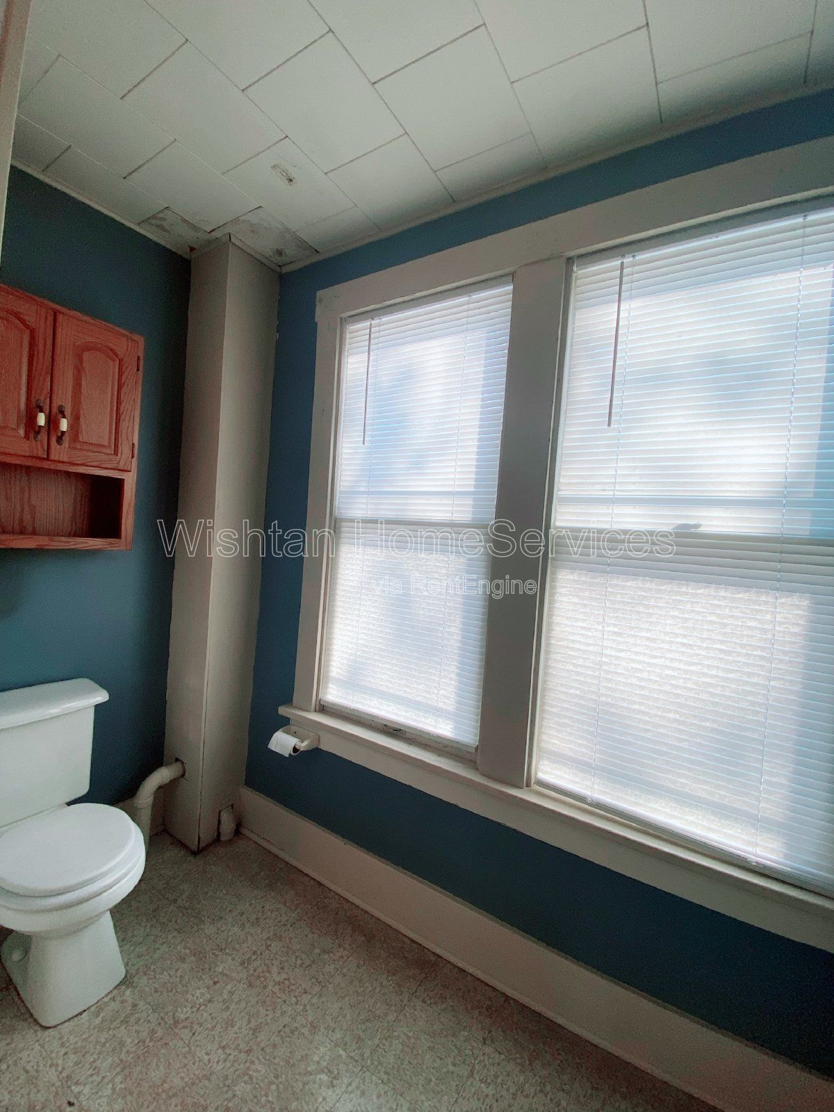 One-Bedroom Retreat on a Quiet Street: Affordable Living with On-Site Laundry. Budget-Friendly Comfort in a Tranquil Setting. property image