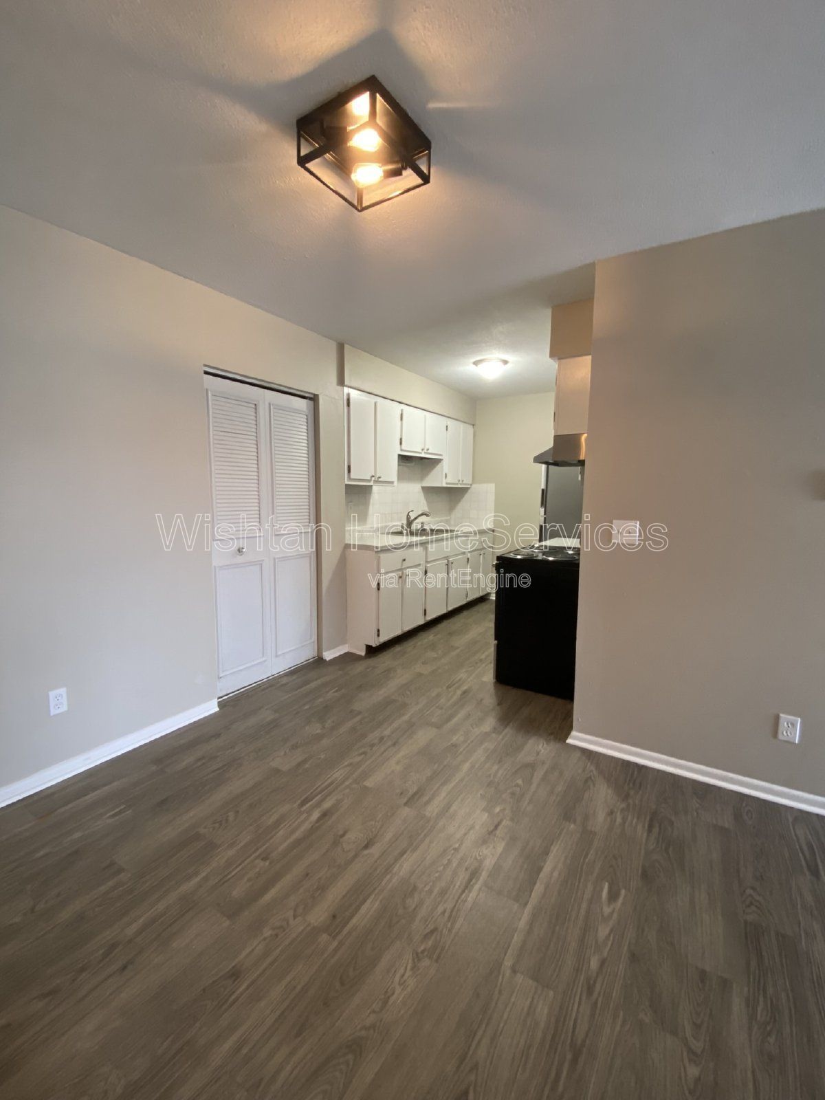 Relax in Style: 1BR, 1BA Apartment with BBQ Area and Convenient On-Site Laundry property image