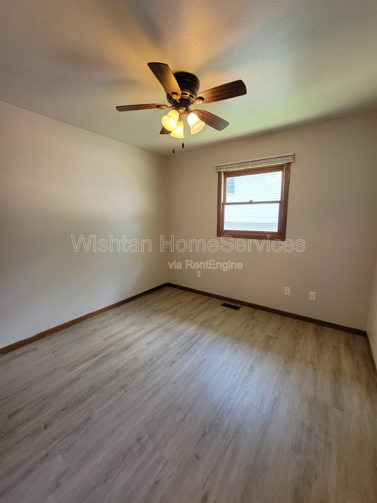 Modern 3-Bedroom Rental with Prime Location in Macomb, IL - Don't Miss Out! property image