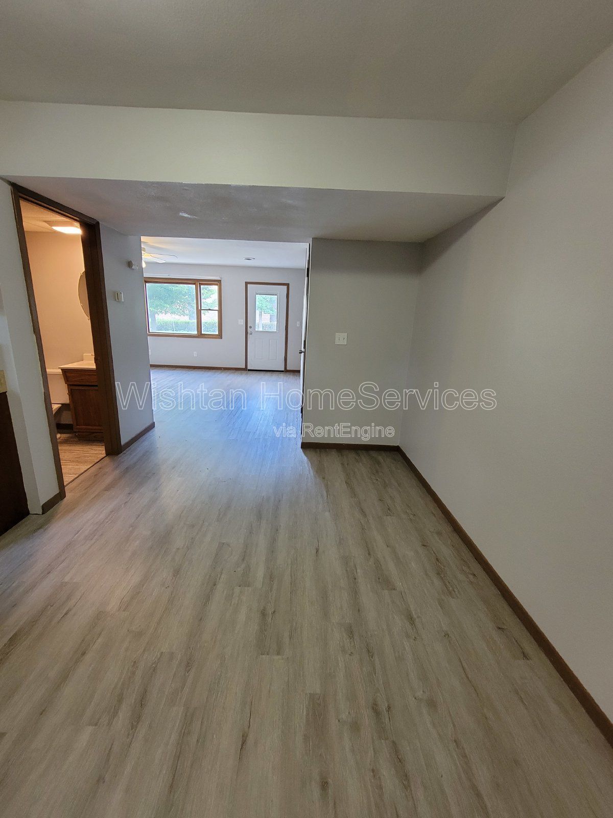 Modern 3-Bedroom Rental with Prime Location in Macomb, IL - Don't Miss Out! property image