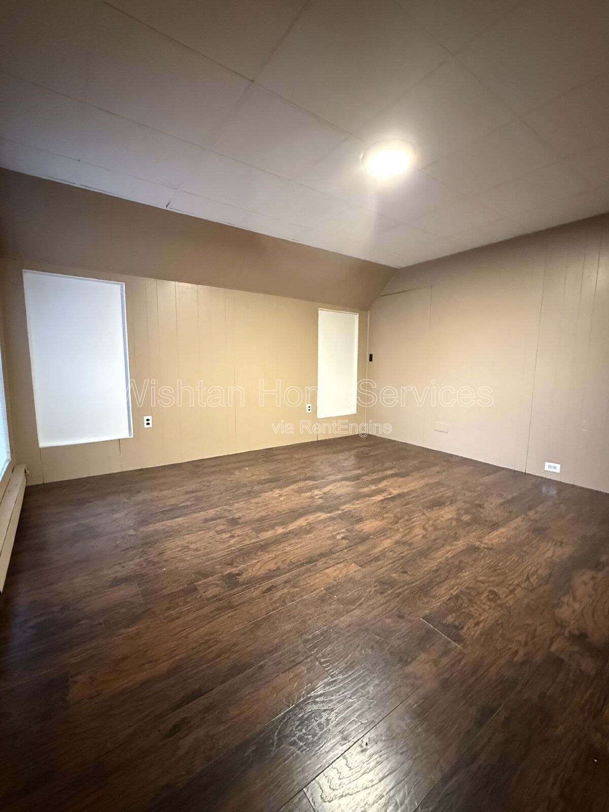 Charming 1-Bedroom Apartment in Quincy – Your Cozy Retreat Awaits! property image