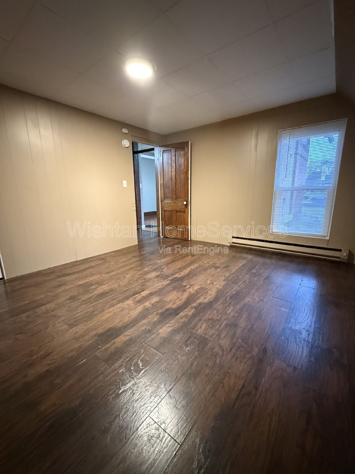 Charming 1-Bedroom Apartment in Quincy – Your Cozy Retreat Awaits! property image