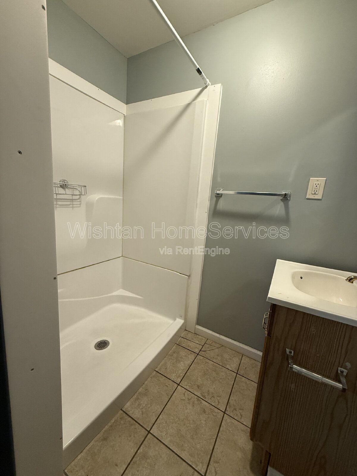 Charming 1-Bedroom Apartment in Quincy – Your Cozy Retreat Awaits! property image