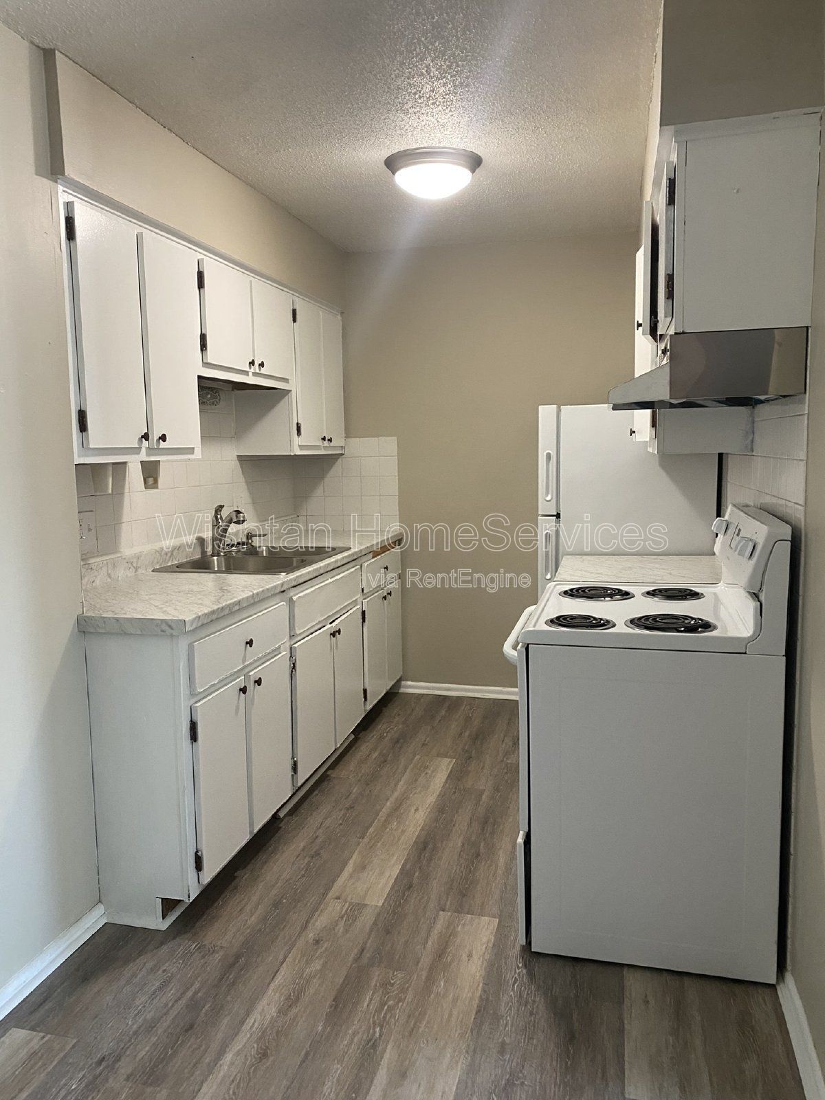 Charming 1-Bedroom Apartment with Modern Amenities in Macomb, IL! property image