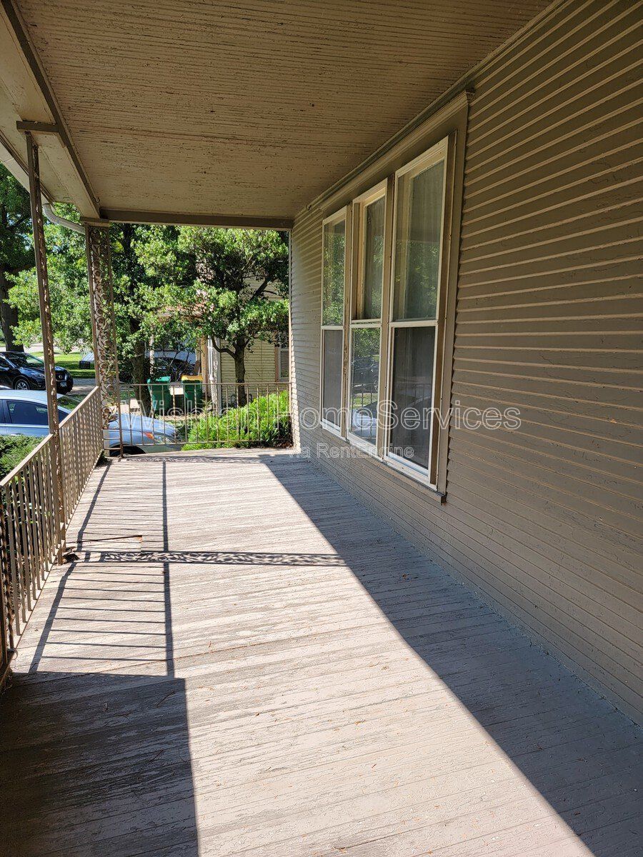 Charming 4-Bedroom Home with Spacious Living! Available for Fall Semester! property image