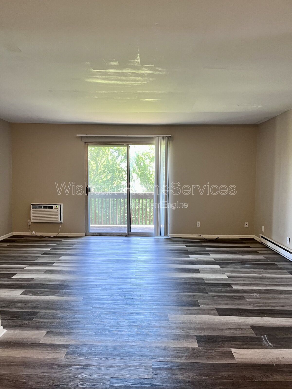 Charming 2-bedroom apartment in Macomb with 725 sq ft and full bathroom! property image