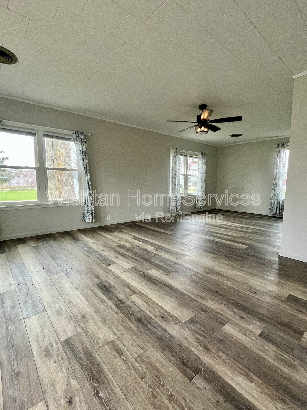 Charming 1-Bedroom Retreat with Full Bath in Niota, IL! property image